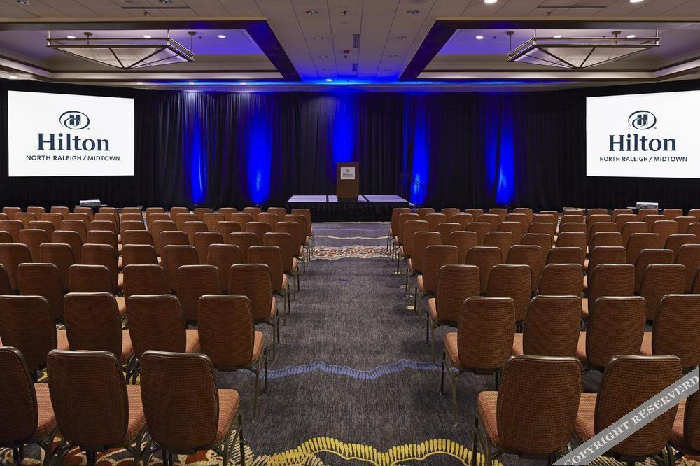 Отель Hilton Raleigh North Hills Экстерьер фото