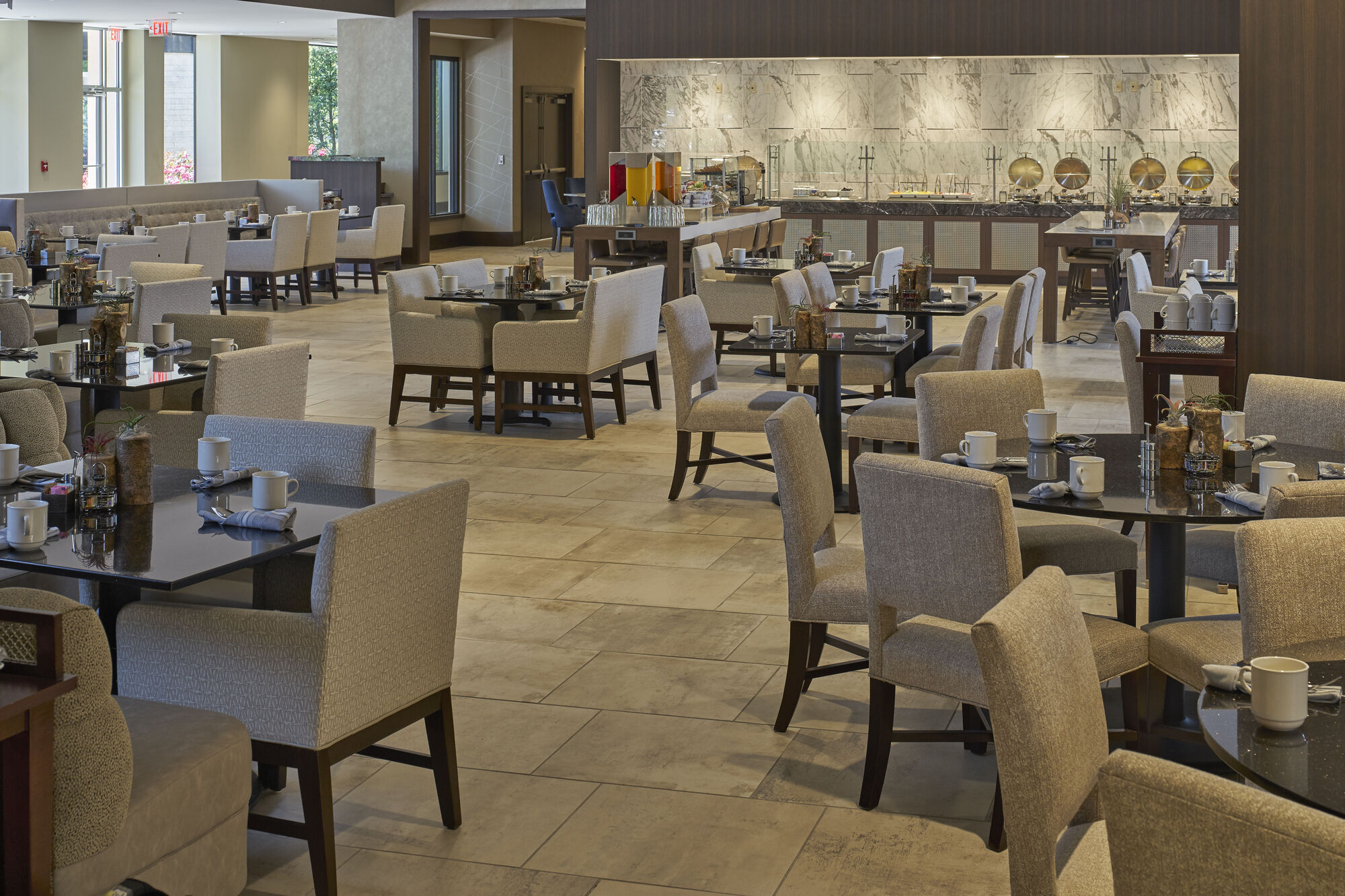 Отель Hilton Raleigh North Hills Удобства фото